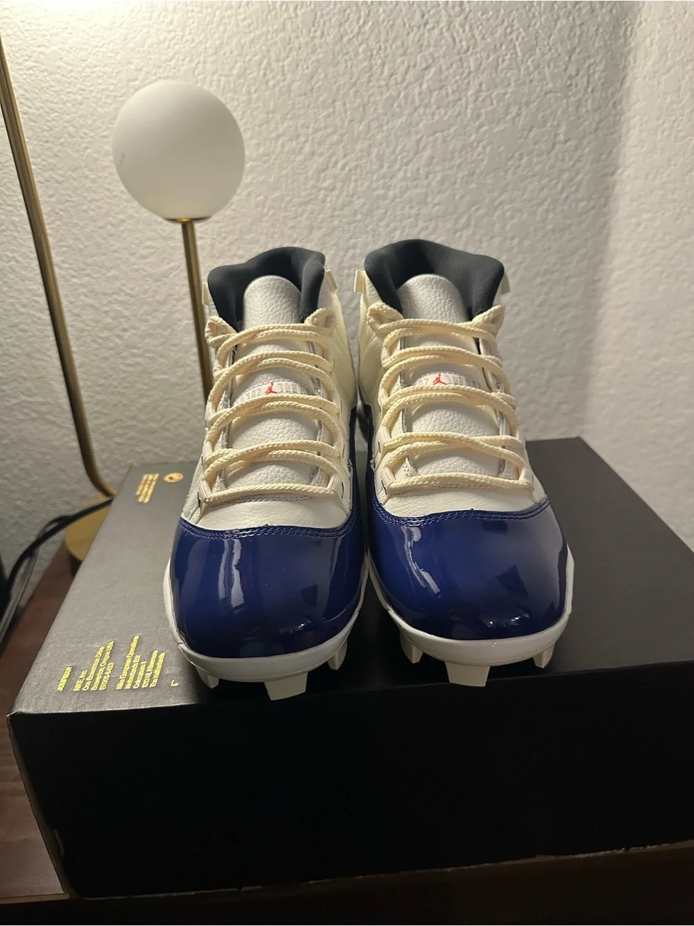 Jordan 11 Mid MCS Cleat Rare Air 10.5M